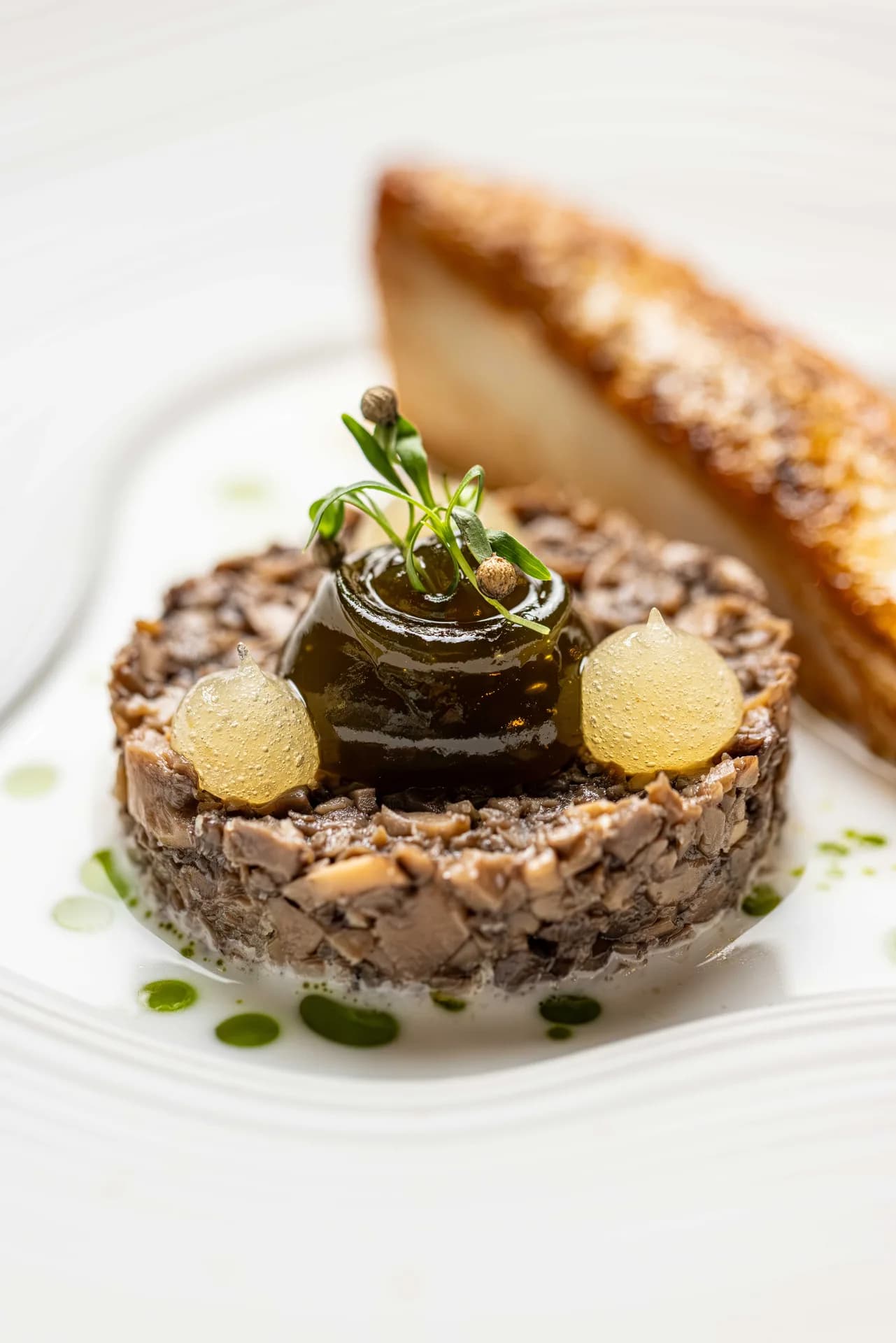 Uma mushroom tartare course.