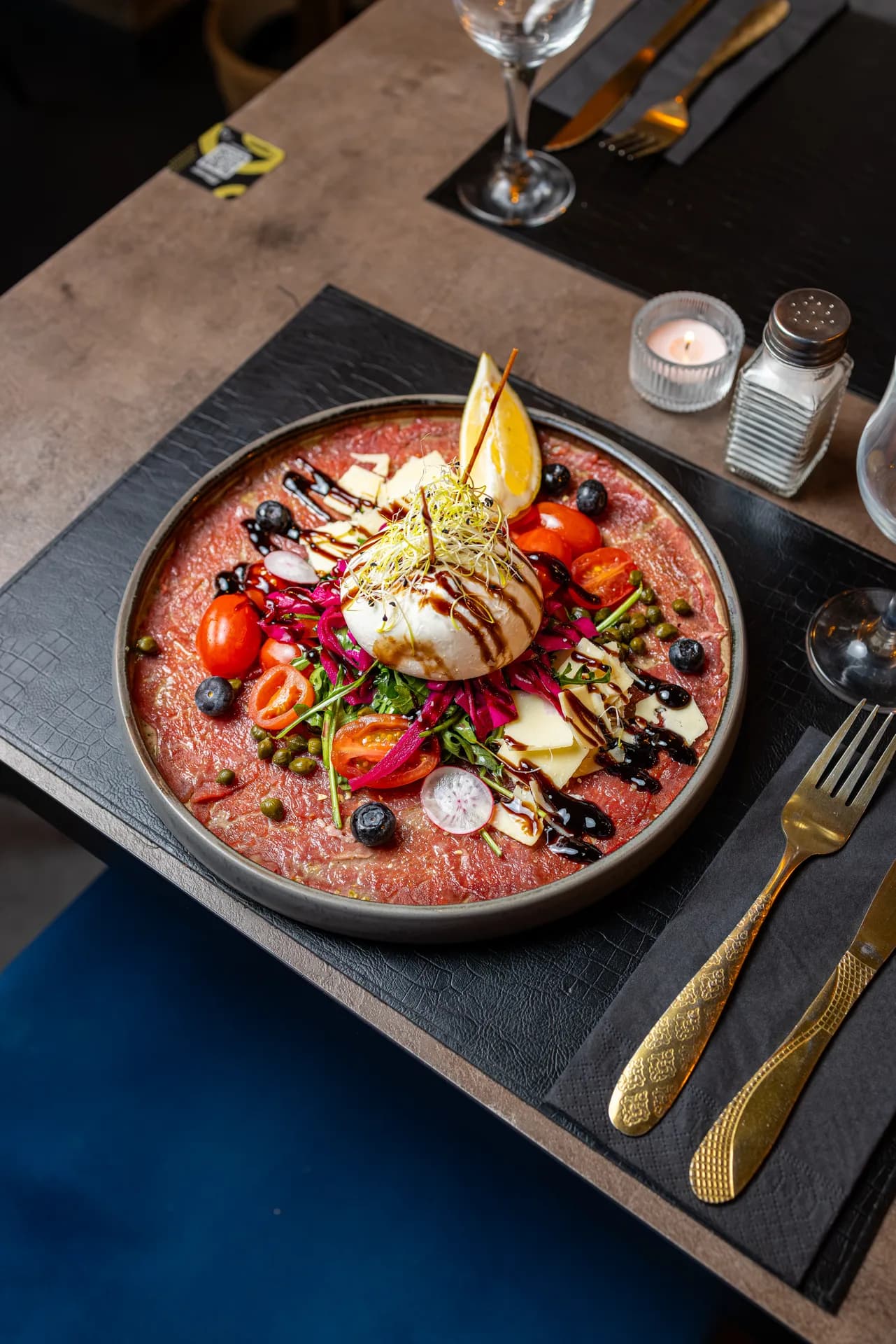 7th Avenue burrata dish table.