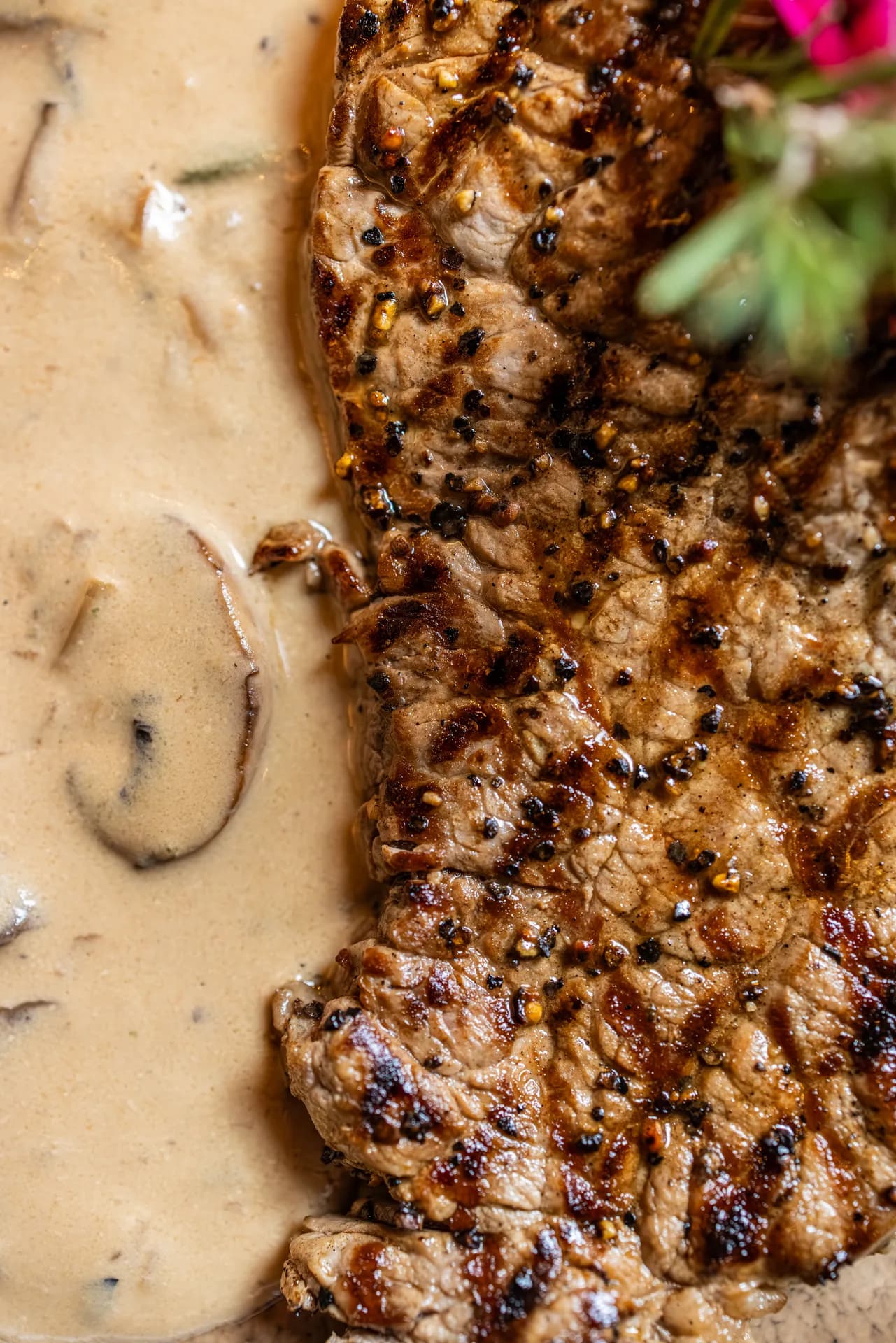 7th Avenue steak sauce closeup.